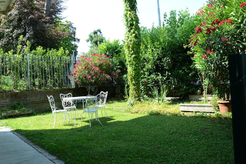 Porteselago Apartment San Felice del Benaco Phòng bức ảnh